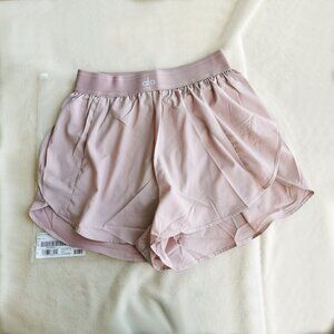 ALO Yoga Layered Athletic Skort Shorts in Blush Pink